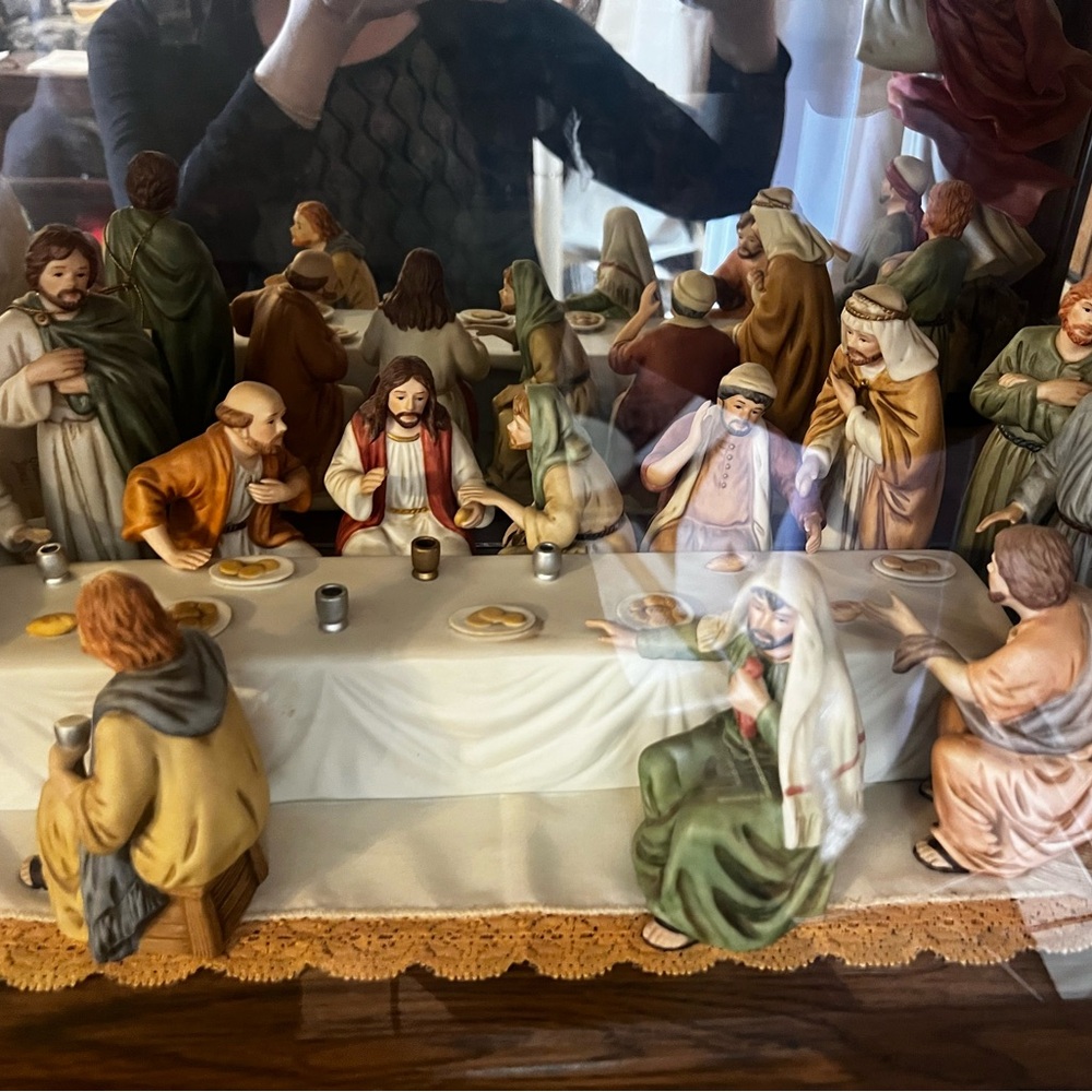 Handcrafted Last Supper Figurine Set